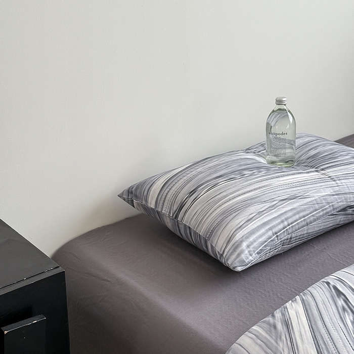 91家纺网 家纺一手货源 找家纺 窝米 2025新品简约时尚双层纱系列四件套 慕尼黑