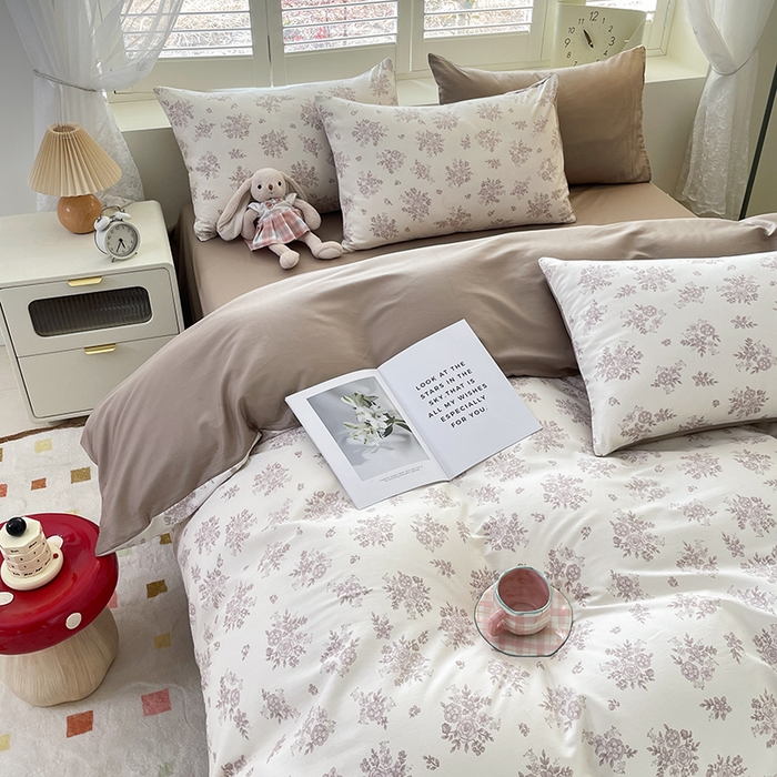 91家纺网 家纺一手货源 找家纺 宜家坊 2025热款全棉四件套学生床三件套单品床单床笠单被套印花小清新卡通碎花纯棉三四件套 合金欢