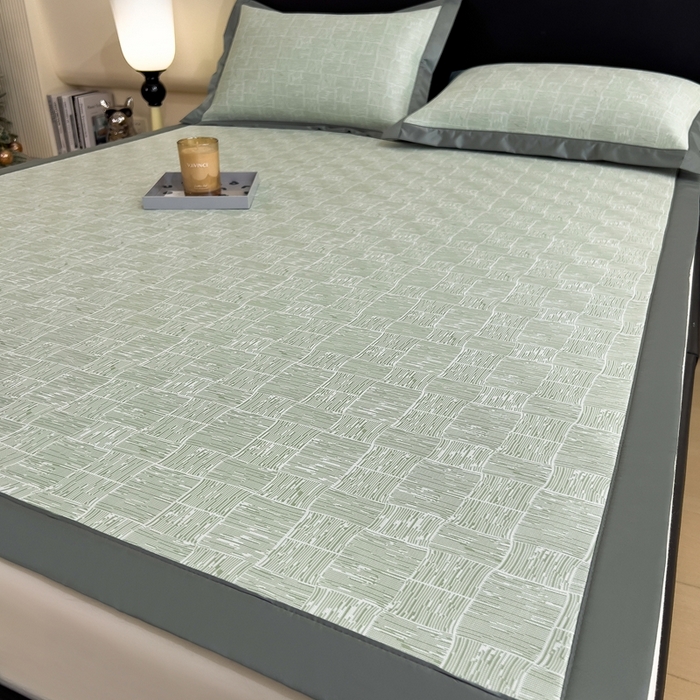 91家纺网 家纺一手货源 找家纺 卡初家居（原微来）2025新款超柔凉感冰丝凉席 清新绿-床席