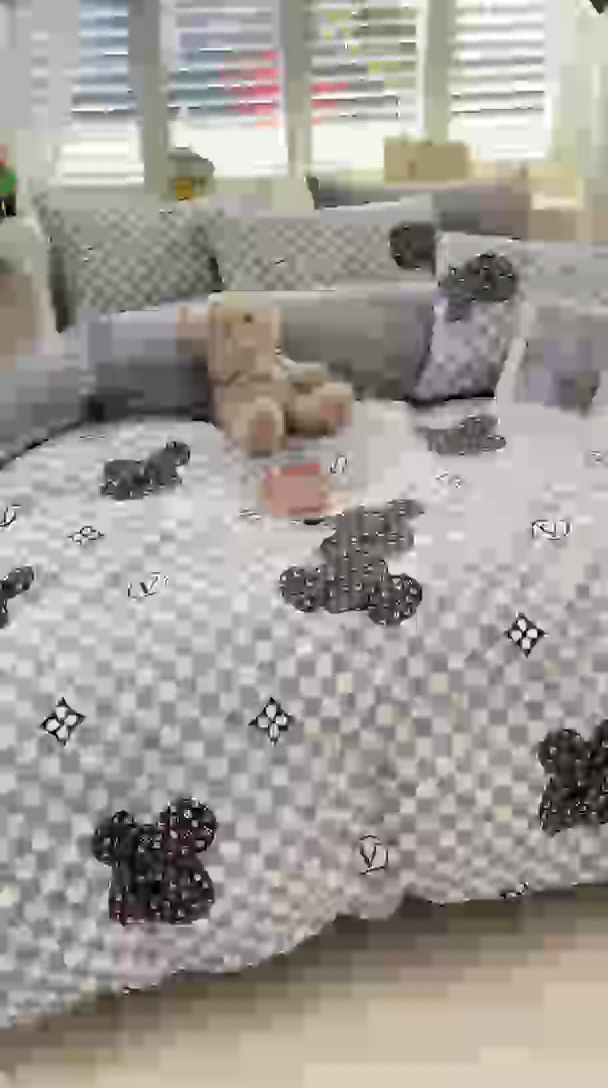 91家纺网 家纺一手货源 找家纺 宜家坊 2025热款全棉四件套学生床三件套单品床单床笠单被套印花小清新卡通碎花纯棉三四件套 巴比熊