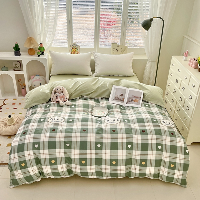 91家纺网 家纺一手货源 找家纺 宜家坊 2025热款全棉四件套学生床三件套单品床单床笠单被套印花小清新卡通碎花纯棉三四件套 爱心格绿