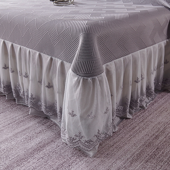 91家纺网 家纺一手货源 找家纺 青雅席业 2025新款7A抗菌母婴级纯乙纶PE刺绣凉感丝豆豆席床单款 斜条纹-灰