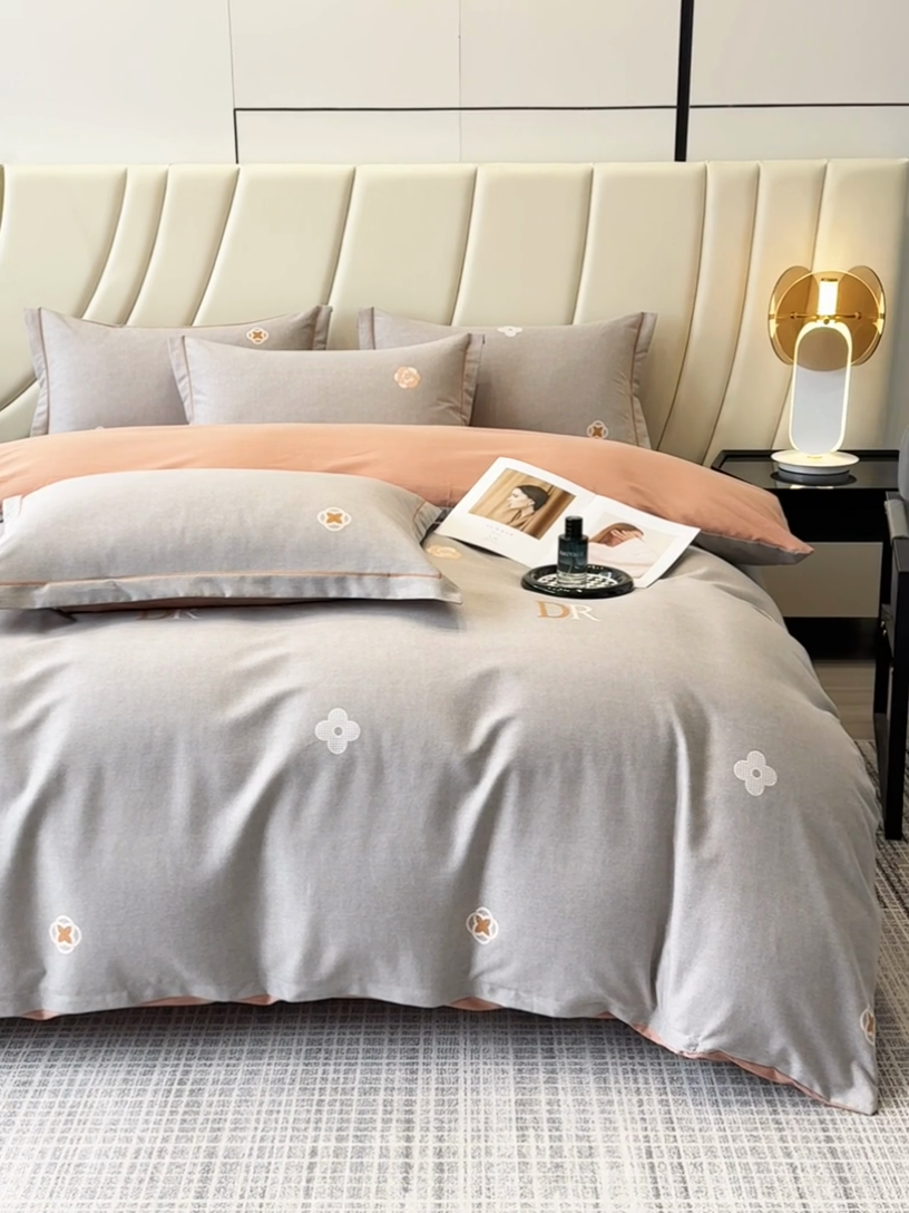 91家纺网 家纺一手货源 找家纺 海洋家纺 2025新款全棉磨毛四件套 迪诺之旅