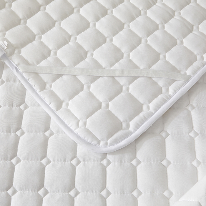 91家纺网 家纺一手货源 找家纺 丽诺床垫 2025新款本色大豆纤维床褥 白色