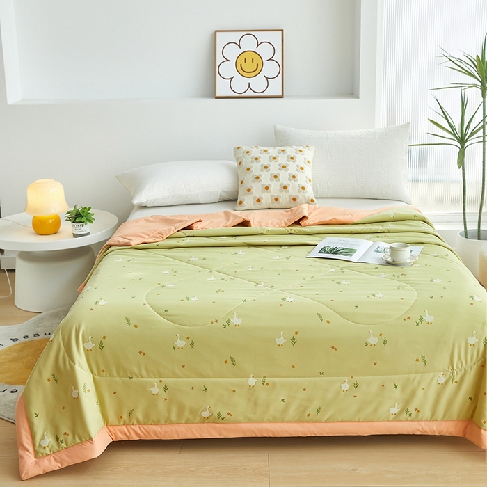 91家纺网 家纺一手货源 找家纺 欧朵家纺 2025新款A类奶小棉立体印花夏被 小鹅乐园