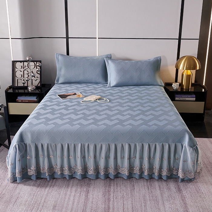 91家纺网 家纺一手货源 找家纺 青雅席业 2025新款7A抗菌母婴级纯乙纶PE刺绣凉感丝豆豆席床单款 斜条纹-蓝