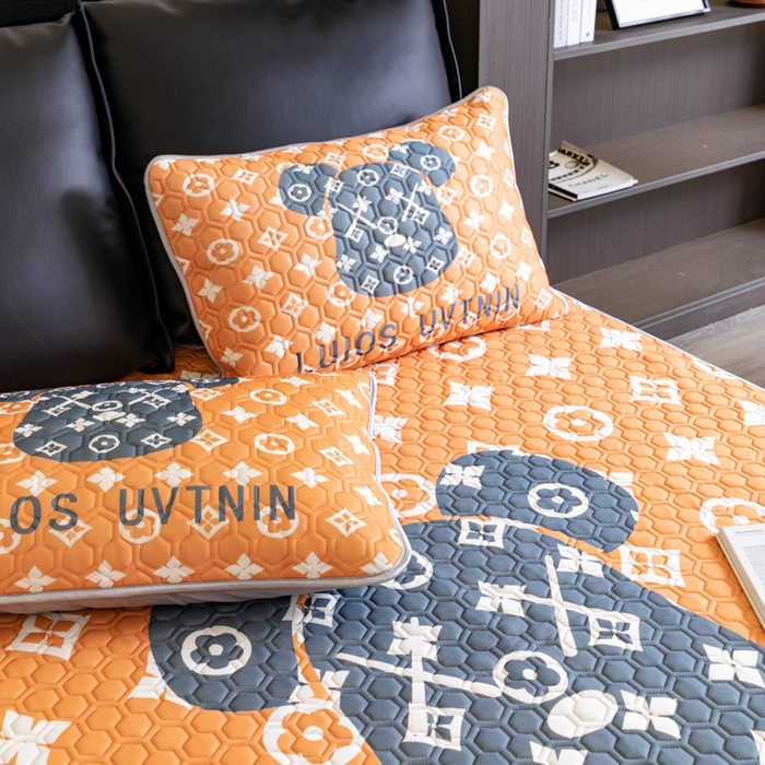 91家纺网 家纺一手货源 找家纺 摩卡（乐趣） 2025新品乳胶凉席 熊头橙