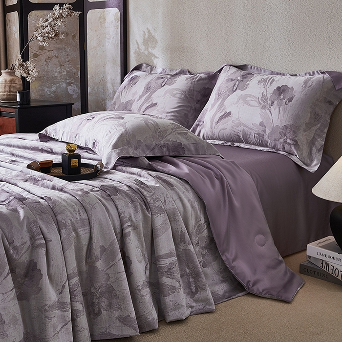 91家纺网 家纺一手货源 找家纺 鸣升家纺 2025新款兰精天丝棉大提花100%蚕丝被 夏被 空调被（包检测） 暮云-紫