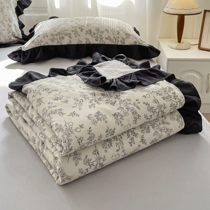 91家纺网 家纺一手货源 找家纺 （总）首尔家纺 2025新款赫本风针织双层纱夏被系列