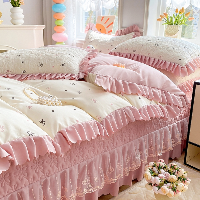 91家纺网 家纺一手货源 找家纺 提花大世界 2025直播热款A类针织棉双层纱夹棉床盖床裙花边单件三件四件套 爱心约会