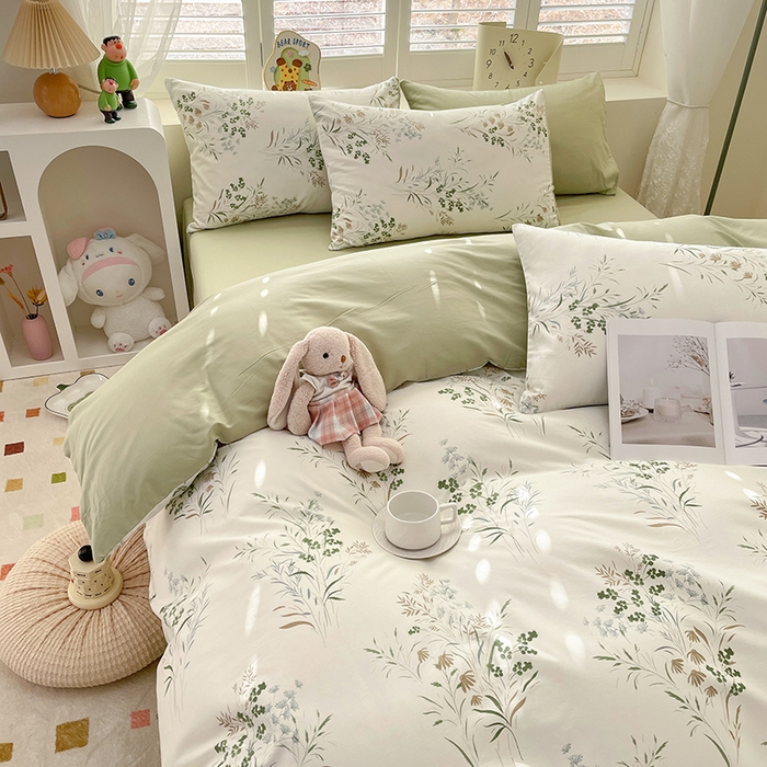 91家纺网 家纺一手货源 找家纺 宜家坊 2025热款全棉四件套学生床三件套单品床单床笠单被套印花小清新卡通碎花纯棉三四件套 风铃草