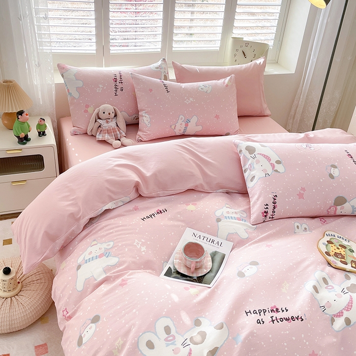 91家纺网 家纺一手货源 找家纺 宜家坊 2025热款全棉四件套学生床三件套单品床单床笠单被套印花小清新卡通碎花纯棉三四件套 兔与狗