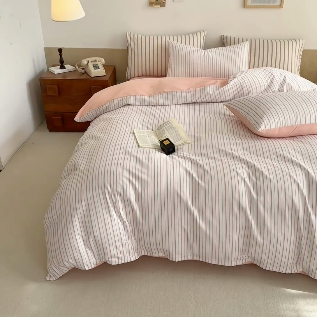 91家纺网 家纺一手货源 找家纺 梦舒羽 2025新款40支13372全棉纯棉简约时尚四件套宿舍三件套 条纹粉