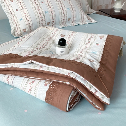 91家纺网 家纺一手货源 找家纺 帕拉美拉 2025新款全棉法式风玉米夏被春秋被玉米被三件套四件套 弗朗妮