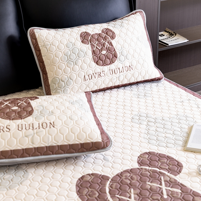 91家纺网 家纺一手货源 找家纺 摩卡（乐趣） 2025新品乳胶凉席 熊头咖