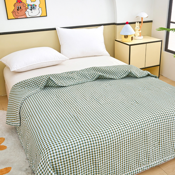 91家纺网 家纺一手货源 找家纺 侨鑫 2025新款亲肤水洗棉夏被宽边 微格香绿