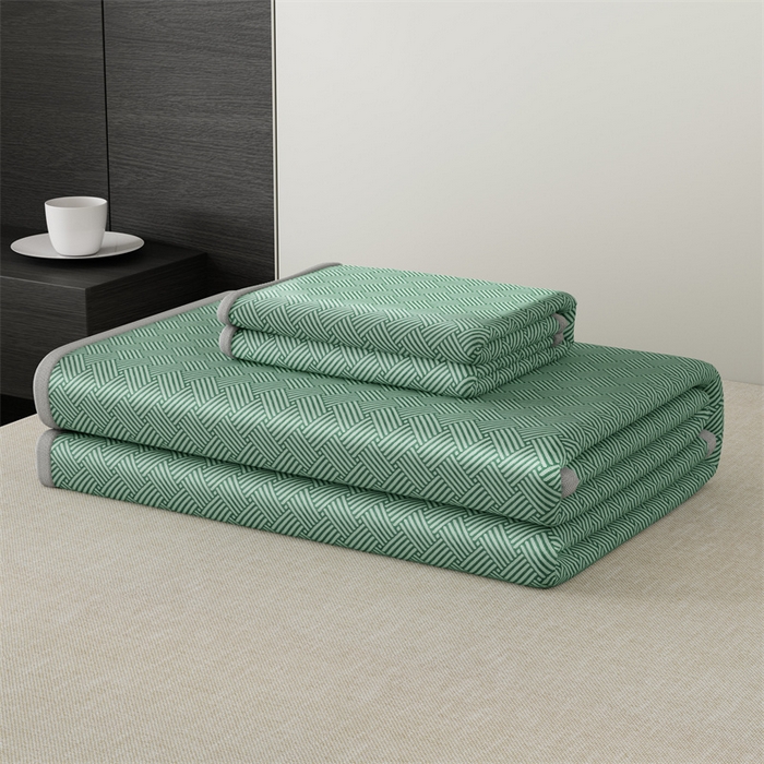 91家纺网 家纺一手货源 找家纺 鑫姿 2025新款5A抗菌A类冰丝凉席-饼干花熊猫款 床笠-熊猫-绿色