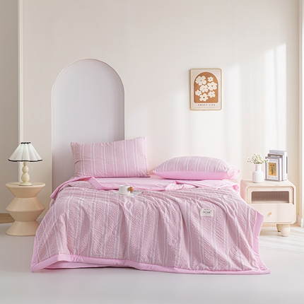 91家纺网 家纺一手货源 找家纺 吾诺 2025 韩式立体提花公主格大豆夏被子被芯夏凉被夏被四件套 公主格-粉