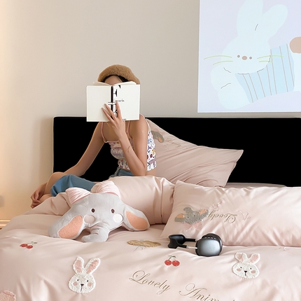 鹿班家居 2025新品四季款100S长绒棉四件套-欢乐象【标准会员-20元】 欢乐象-粉色