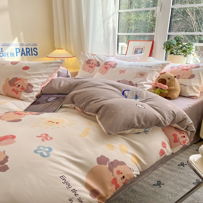 91家纺网 家纺一手货源 找家纺 盛秋家纺 2025新款水洗棉印花四件套-卡通系列 情侣猫+猫爪