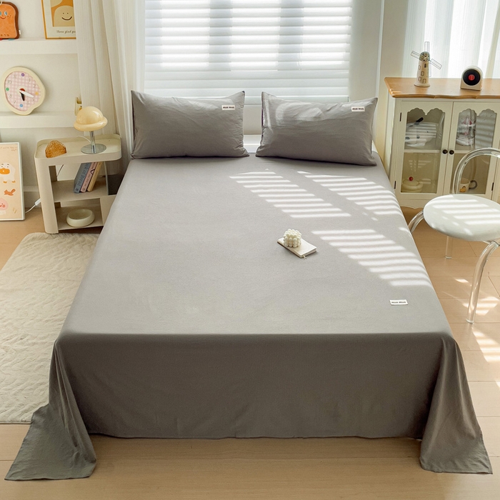 91家纺网 家纺一手货源 找家纺 罗亿家纺 2025新款云感提花双层纱定标minmin(系列)床单 灰色