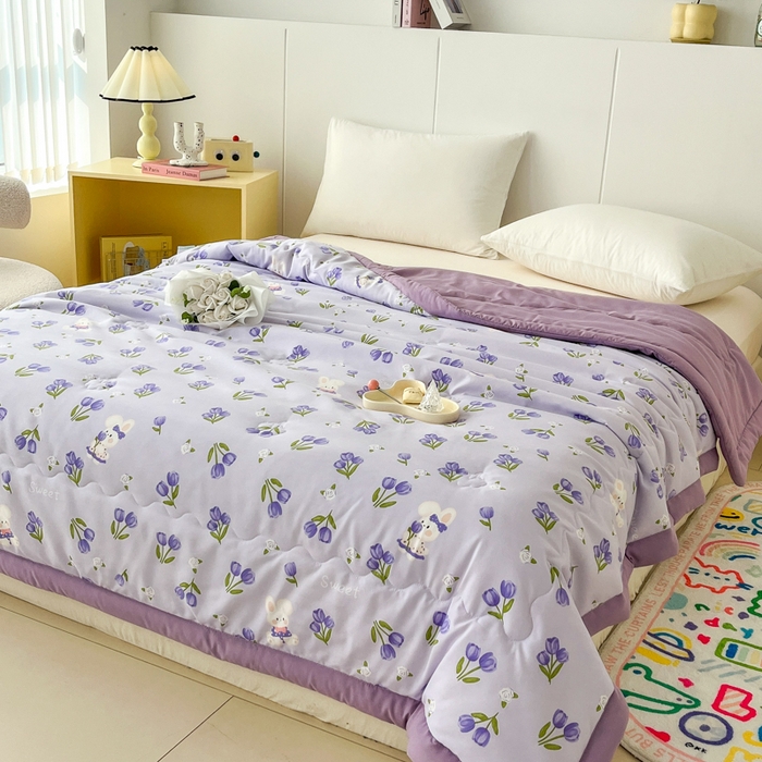 91家纺网 家纺一手货源 找家纺 爱宝被业 2025新款亲肤棉印花100%新疆棉花夏被空调被 郁金香