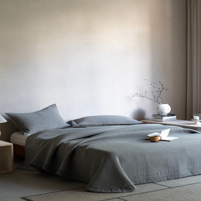 91家纺网 家纺一手货源 找家纺 璞素2025新款全棉色织三层纱床盖三件套-摩卡 摩卡灰