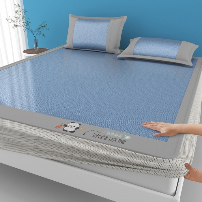 91家纺网 家纺一手货源 找家纺 爱宝被业  2025新款凉感抗菌冰丝席凉席 蓝色