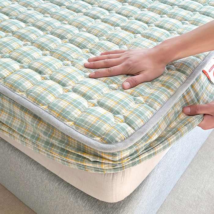 91家纺网 家纺一手货源 找家纺 铭成家纺 2025新款A类亲肤纯棉加厚床笠 简兮绿