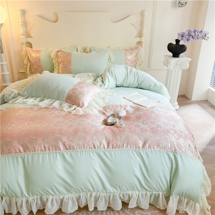 91家纺网 家纺一手货源 找家纺 富盛 2025新款水洗亲肤棉浮雕提花公主风四件套 月光恋人-绿