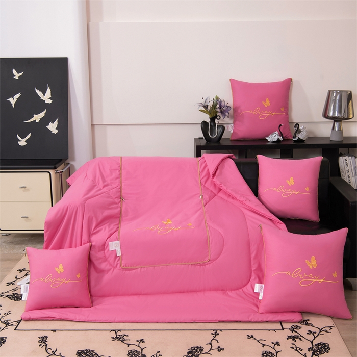 91家纺网 家纺一手货源 找家纺 照世家纺 2025新款柔软透气全棉抱枕被-蝶影 蝶影-粉色