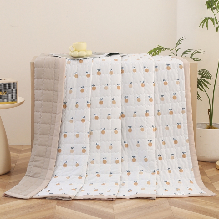 91家纺网 家纺一手货源 找家纺 被多多被业  2025新款小清新印花小竺棉多针绗绣夏凉被 樱桃咖色