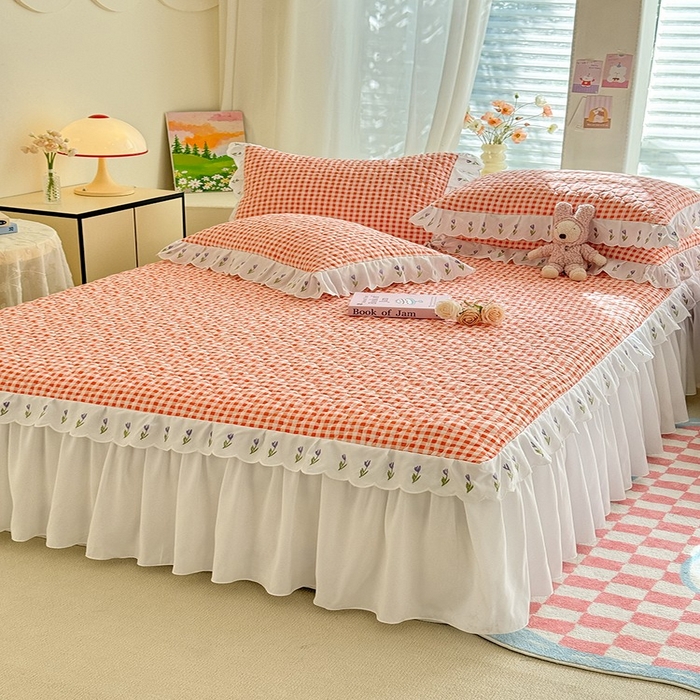 91家纺网 家纺一手货源 找家纺 金盛皇朝家纺 2025新款格子空间水洗棉床裙 格子空间-爱马仕橙