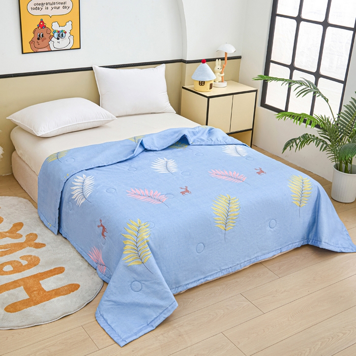 91家纺网 家纺一手货源 找家纺 侨鑫 2025新款亲肤水洗棉夏被宽边 心悦蓝