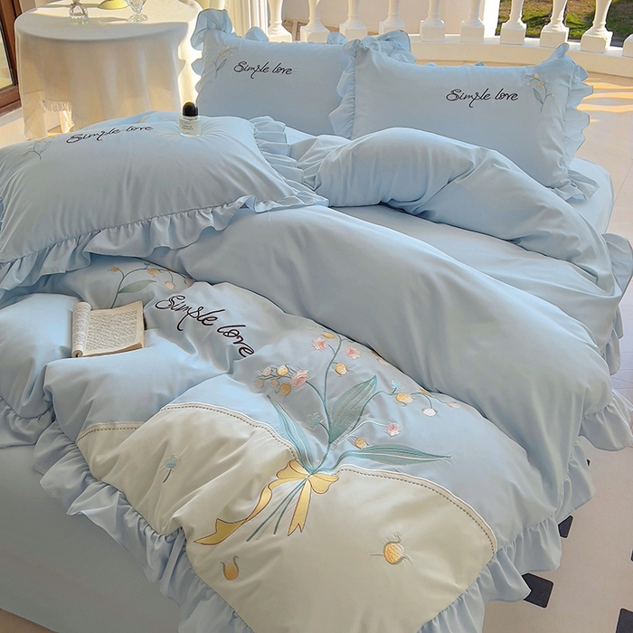 91家纺网 家纺一手货源 找家纺 凯美家居 2025新款超柔亲肤磨毛刺绣花仙子系列四件套 花仙子 浅蓝