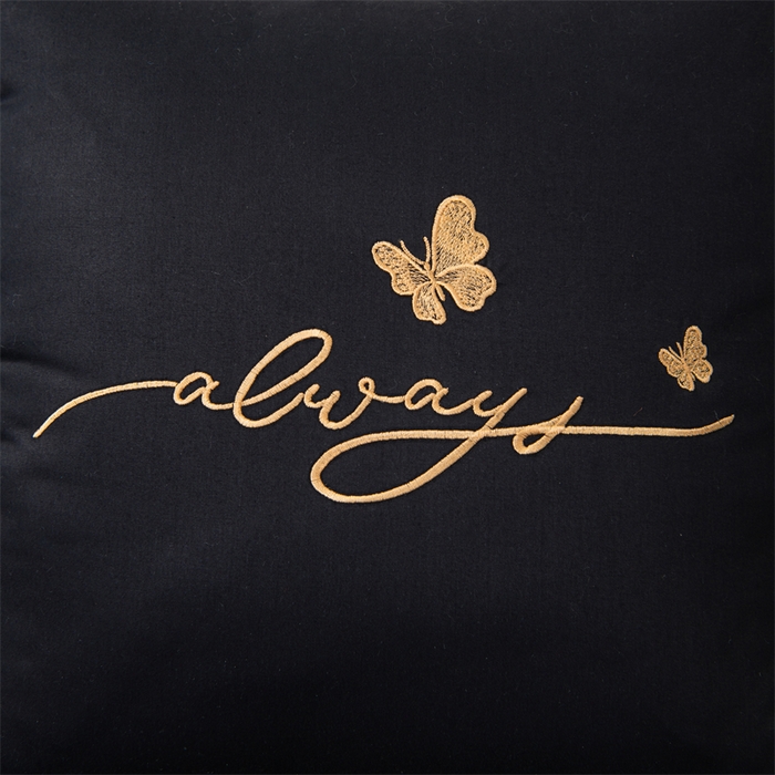 91家纺网 家纺一手货源 找家纺 照世家纺 2025新款柔软透气全棉抱枕被-蝶影 蝶影-黑色