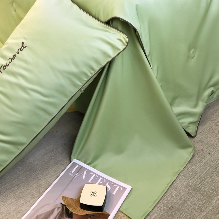 91家纺网 家纺一手货源 找家纺 吾诺 2025 双拼及羽毛刺绣夏被四件套绣花夏被水洗天丝夏被水洗真丝夏凉被空调被 羽毛-果绿