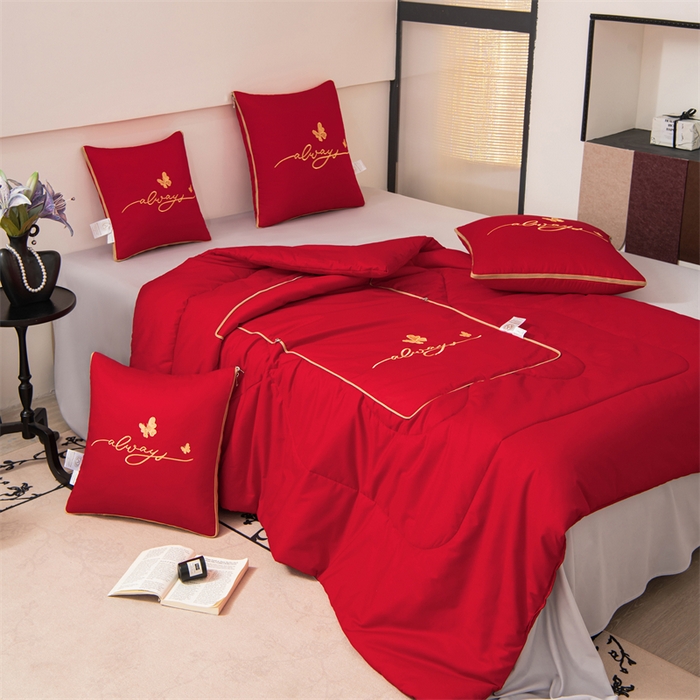 91家纺网 家纺一手货源 找家纺 （总）照世家纺 2025新款柔软透气全棉抱枕被-蝶影（控价不低于40*40的69，45*45的89，50*50的109，55*55的139，60*60的189）