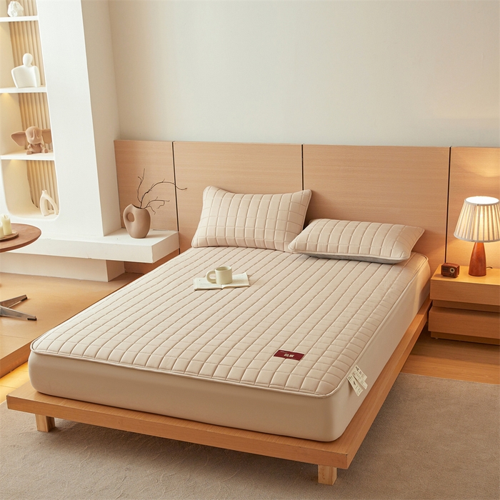 91家纺网 家纺一手货源 找家纺 布卢姆床垫 2025新款原棉A类贴标7A抗菌床笠 方格-卡其