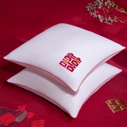 91家纺网 家纺一手货源 找家纺 （总）仁宇枕业 2025新款新品新人大红结婚喜庆富贵喜事婚庆舒适枕系列多规格单人双人长枕头枕芯