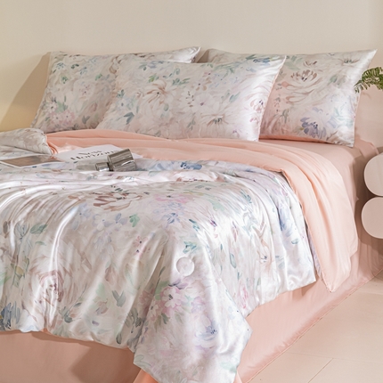 91家纺网 家纺一手货源 找家纺 （总）梦幻之城 2025新款水洗真丝数码印花简易款夏被四件套