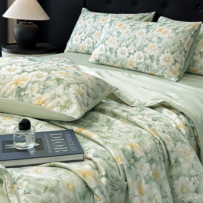 91家纺网 家纺一手货源 找家纺 慕晨 2025春夏新品莱赛尔天丝数码印花四件套莱赛尔夏被四件套天丝夏凉被直播热款 芳馨-绿