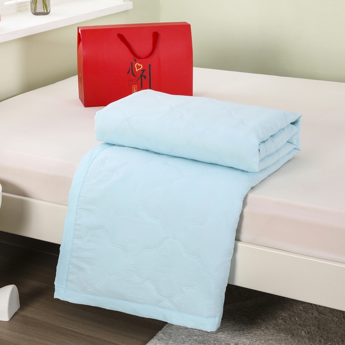 91家纺网 家纺一手货源 找家纺 太阳树家纺 2025水洗棉夏被夏凉被空调被超声波压花礼品直播供应链引流爆款 礼盒