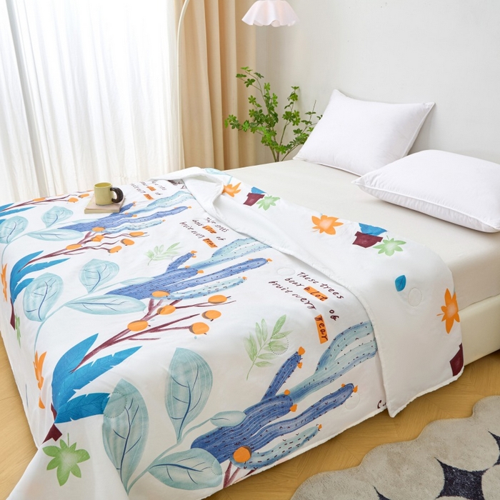 91家纺网 家纺一手货源 找家纺 2025新款亲肤绒礼品夏被窄边 夏日仙人掌