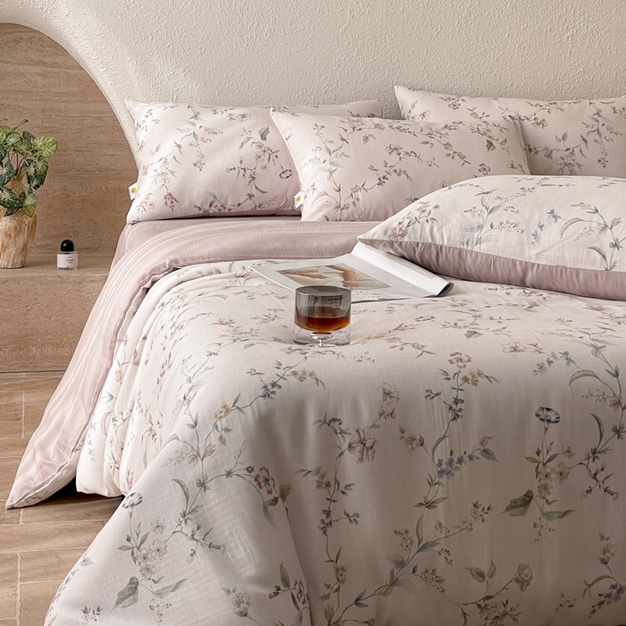 91家纺网 家纺一手货源 找家纺 慕晨 2025新款全棉双层纱四件套莱赛尔夏被莱赛尔夏被四件套天丝夏凉被直播 云绣梦静-粉