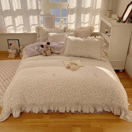 91家纺网 家纺一手货源 找家纺 轻奢坊 2025新款双层纱双层蕾丝花边四件套 繁花