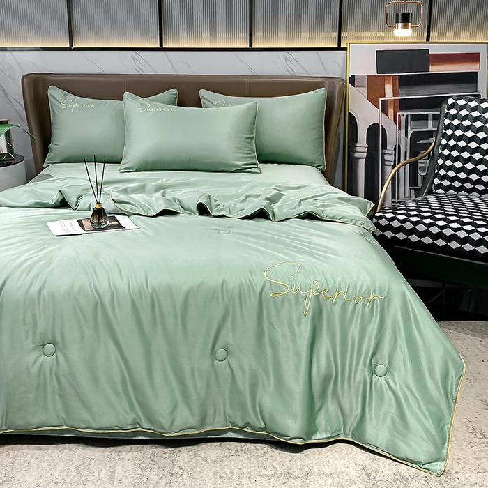 91家纺网 家纺一手货源 找家纺 吾诺 2025 字母刺绣水洗天丝夏被四件套水洗真丝夏凉被空调被绣花夏被 字母琉璃绿