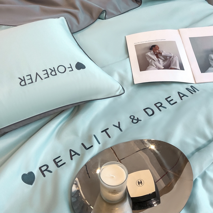 91家纺网 家纺一手货源 找家纺 （总）吾诺 2025 双拼及羽毛刺绣夏被四件套绣花夏被水洗天丝夏被水洗真丝夏凉被空调被