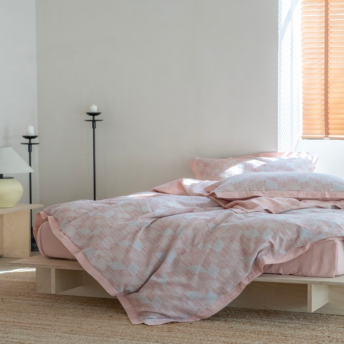 91家纺网 家纺一手货源 找家纺 璞素2025新款全棉色织三层纱四件套 粉色