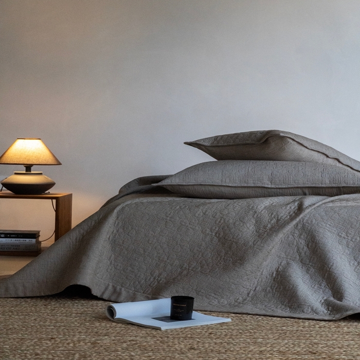 91家纺网 家纺一手货源 找家纺 璞素2025新款全棉色织三层纱床盖三件套-落雪 落雪咖